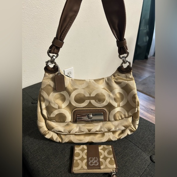 Coach Bags Classic Coach Bag Wallet Poshmark